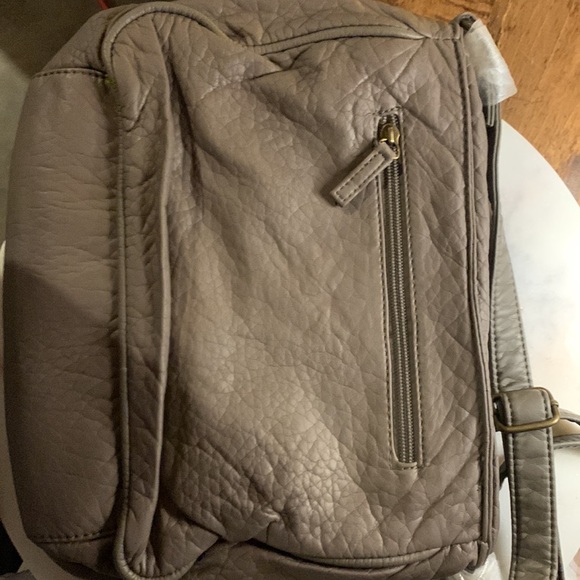 Ampere NWT hand bag.  Soft leather. Gray🍯 - Picture 4 of 4